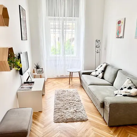 Viaduct View Apartment Prague Exterior photo